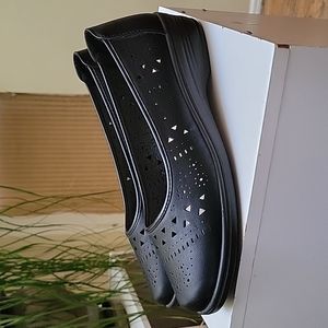 Daisy Fuentes Slip-On Low Heel Size 10